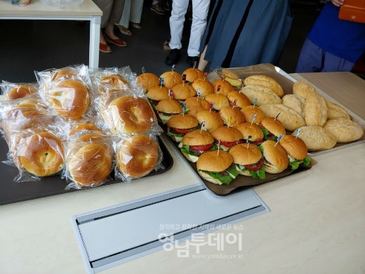 봉화관광특화 협동조합 ‘서벽곳간’ 햄버거빵 런칭