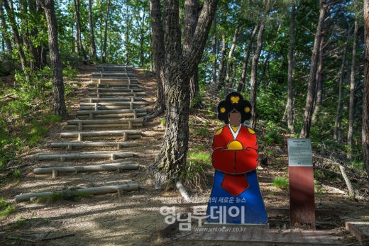 한국관광공사 8월의 걷기여행길 인현왕후길 선정