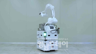두산로보틱스 이동식 협동로봇